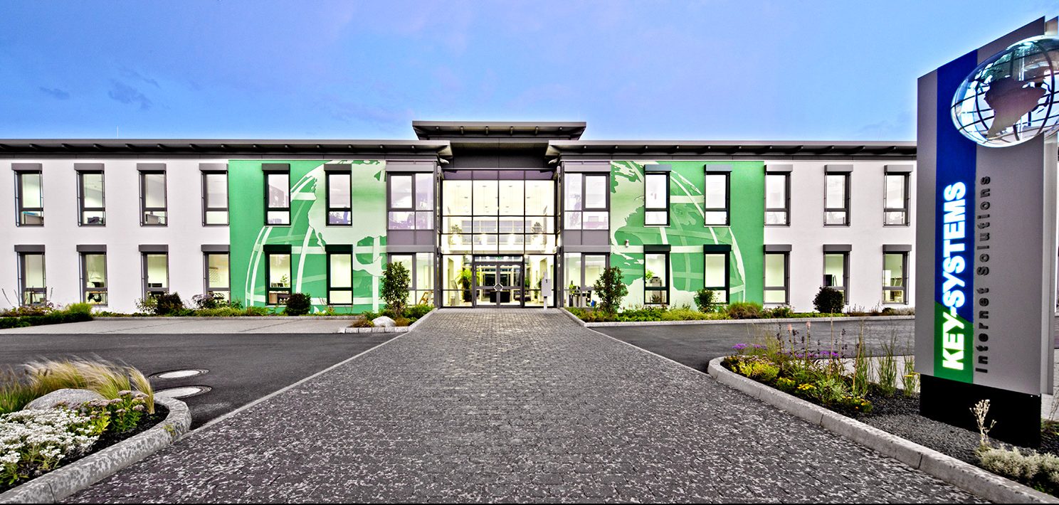 Sequence advise CentralNic plc on its $55 million reverse takeover of KeyDrive SA